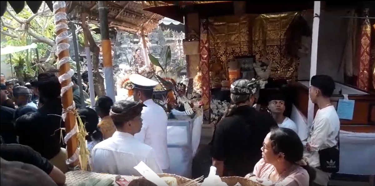 Sejumlah persiapan dilakukan jelang prosesi pengabenan dari siswa STIP yang menjadi korban penganiayaan seniornya.