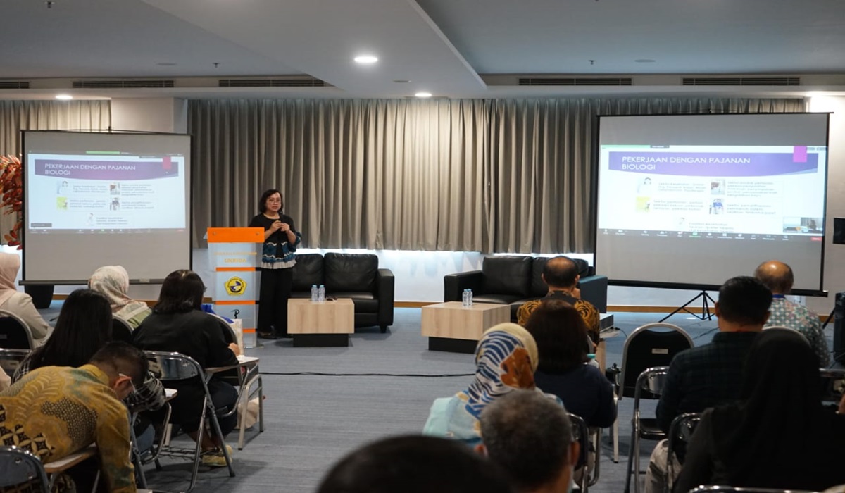 Seminar yang digelar dalam rangka pembukaan klinik kedokteran kerja di RS Ukrida.