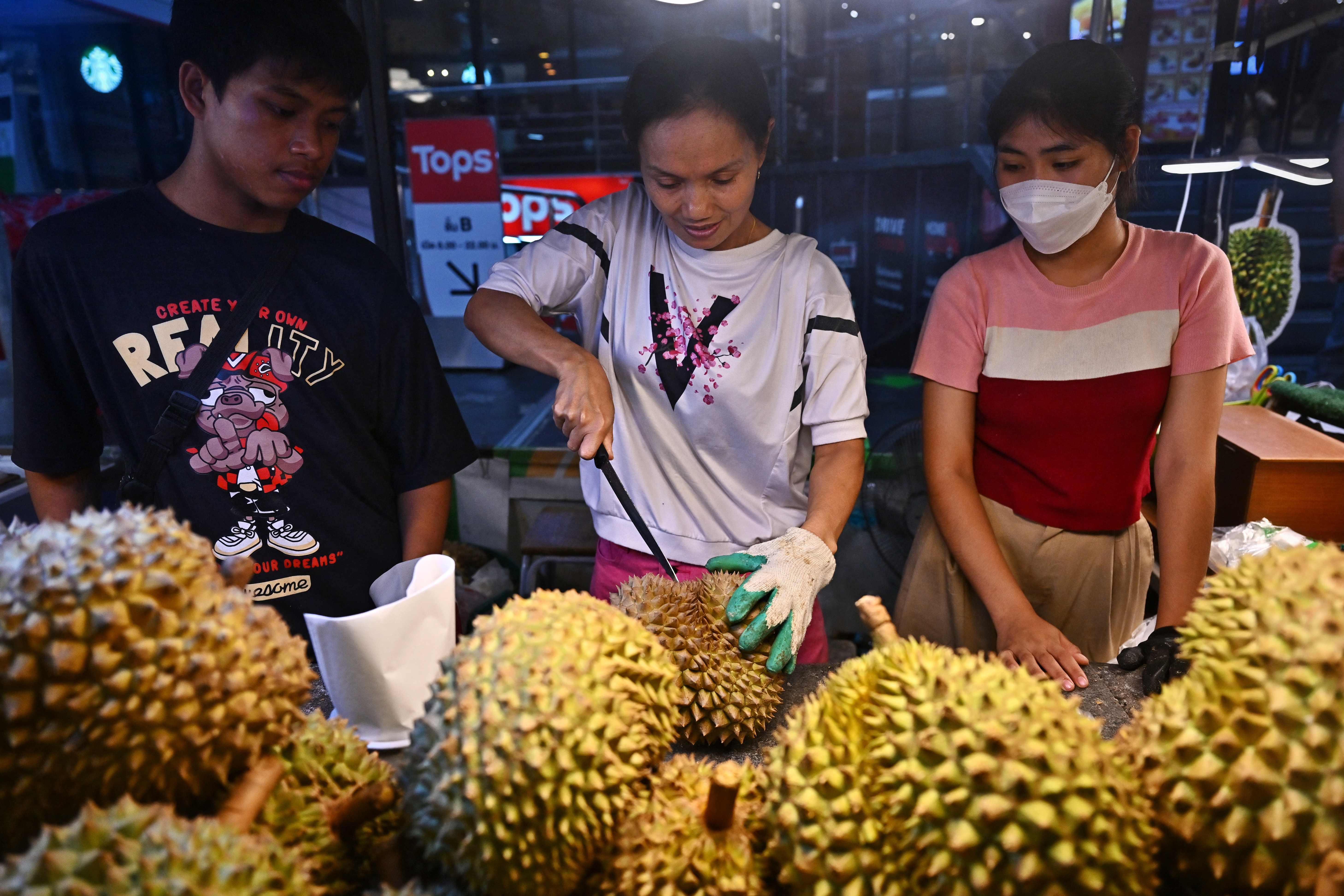 Pedagang durian di Thailand terancam merugi karena gelombang panas