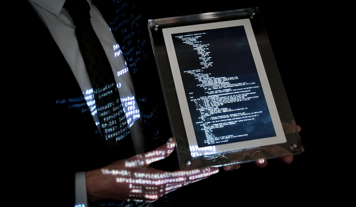 Ilustrasi--NFT berupa SMS pertama di dunia