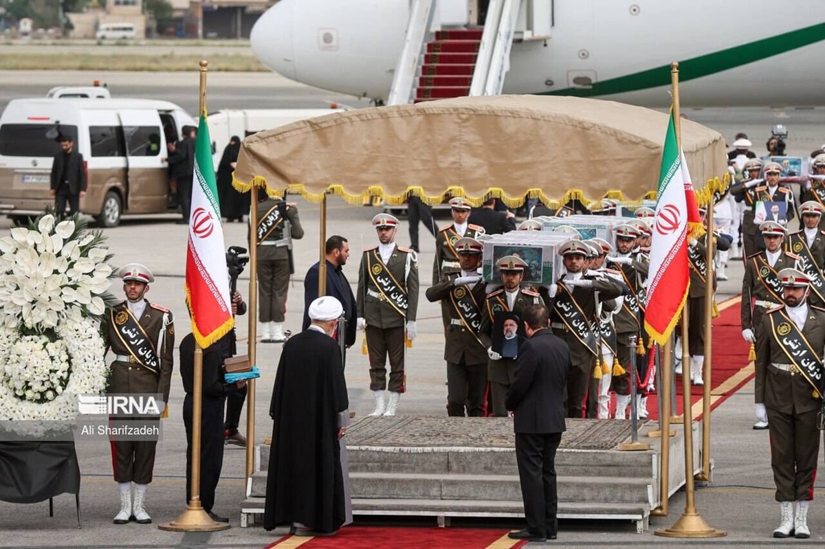 PM Pakistan, Shehbaz Sharif, dan Ketua Duma Negara Federasi Rusia, Vyacheslav Volodin, dijadwalkan akan berpartisipasi dalam pemakaman Raisi