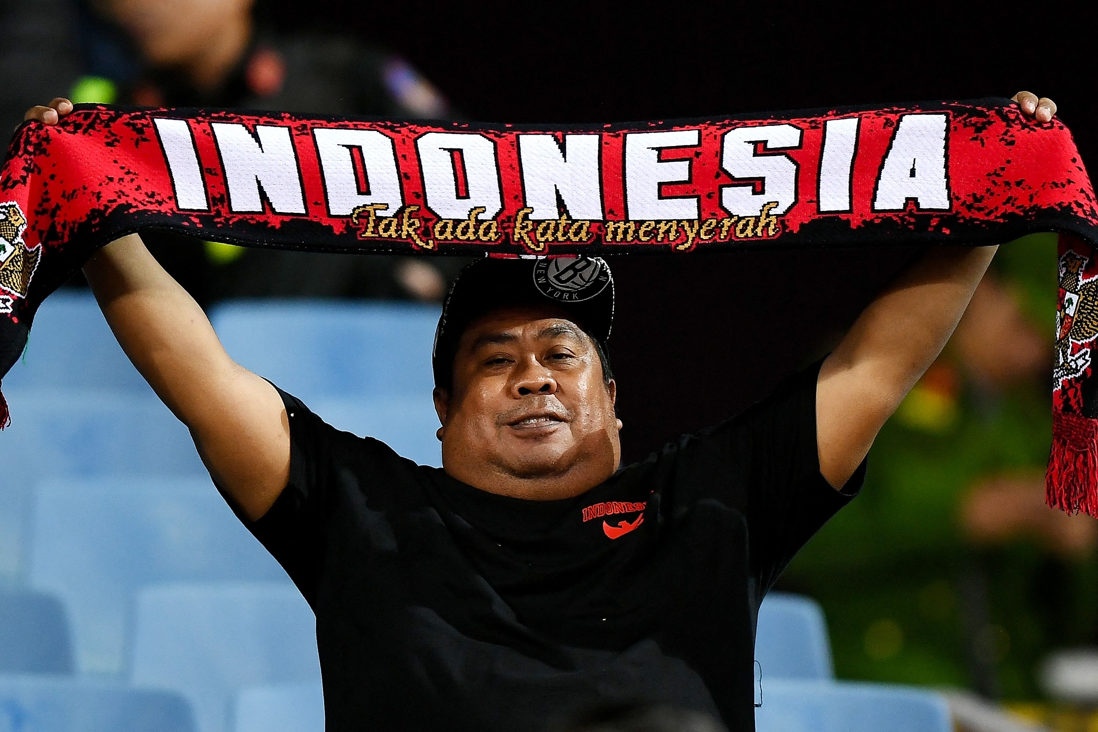 Suporter timnas Indonesia di Piala AFF 2023.