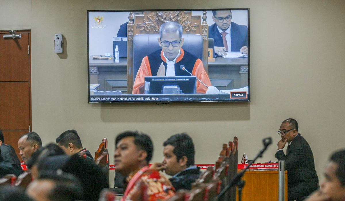 Ketua majelis sidang panel II, Saldi Isra memimpin ssidang Perselisihan Hasil Pemilihan Umum (PHPU) Pileg 2024