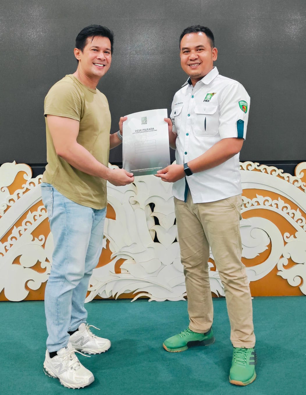 Salah satu bakal calon wakil bupati mendaftarkan diri ke PKB Kabupaten Bandung