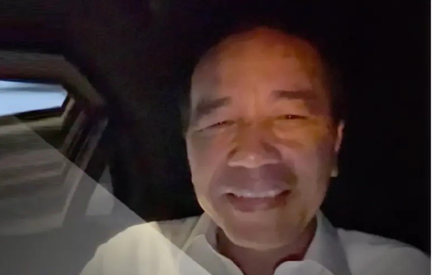  Jokowi Ajak Ibu Negara nge-vlog di Mobil DInas RI-1