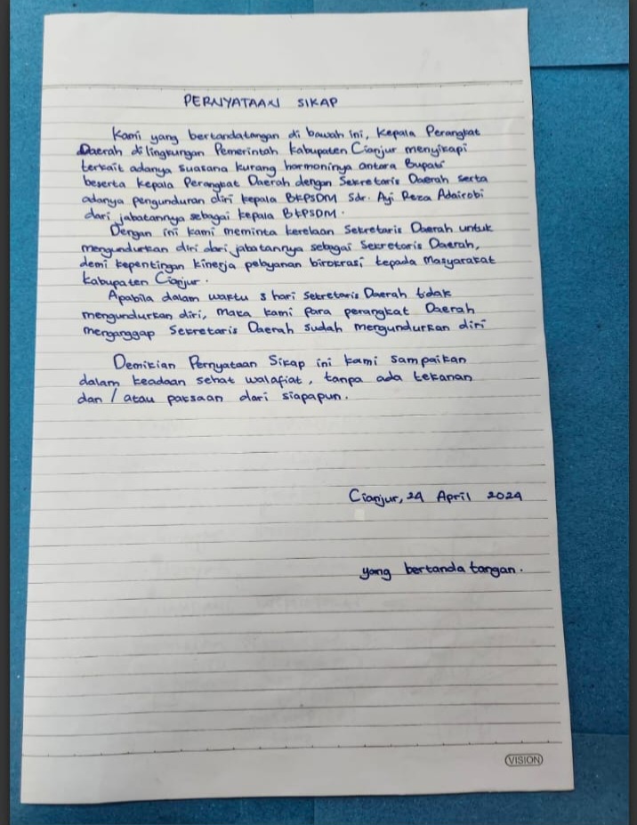 Petisi yang meminta Sekretaris Daerah Cianjur Cecep S Alamsyah mundur dari jabatannya dibuat para kepala dinas
