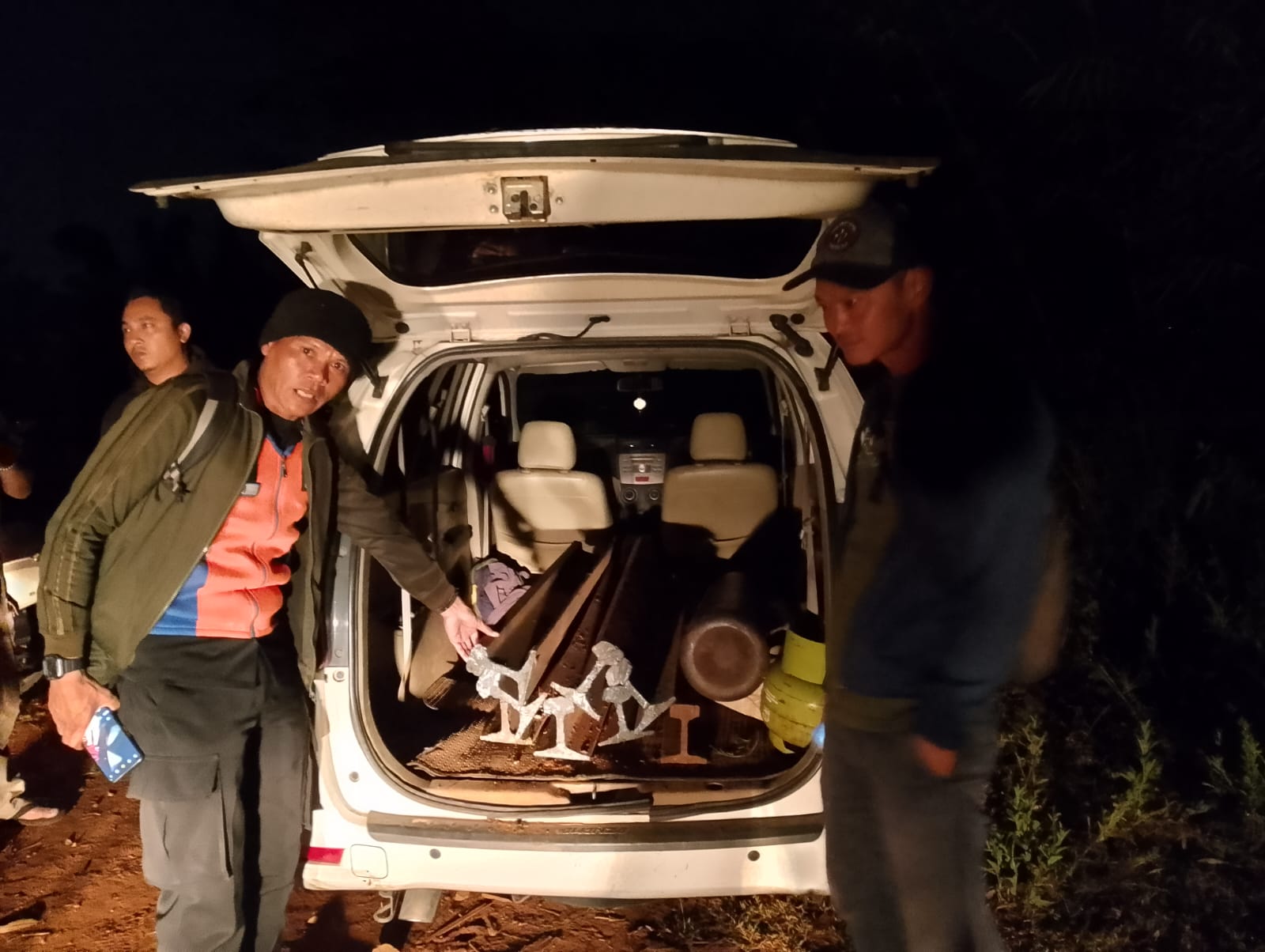 PT KAI Bandung Tangkap Pelaku Pencurian Rel