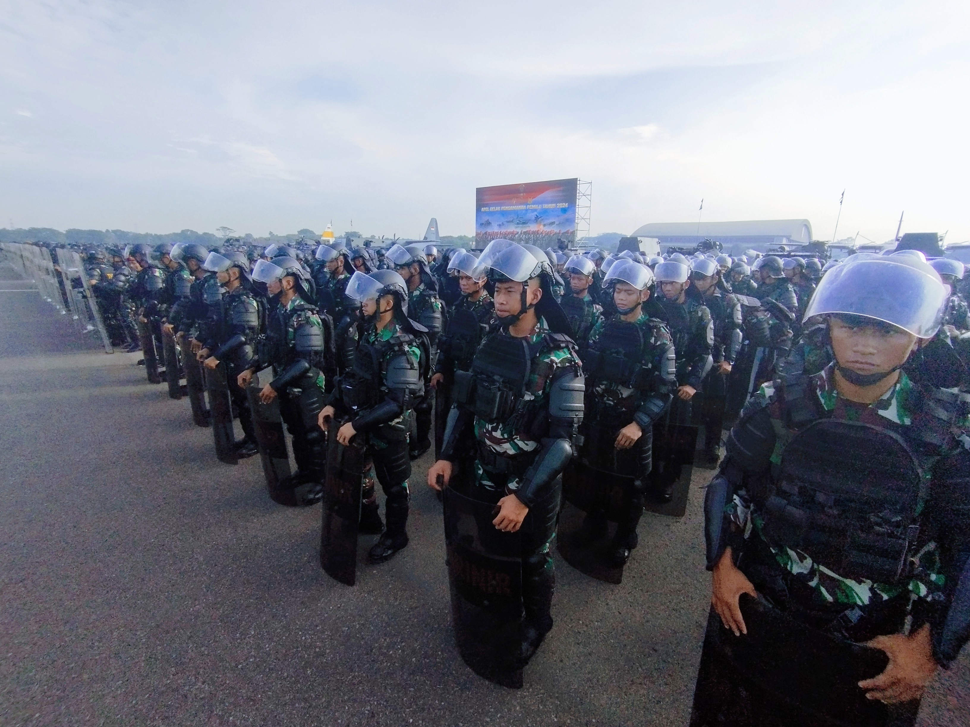Prajurit TNI. 
