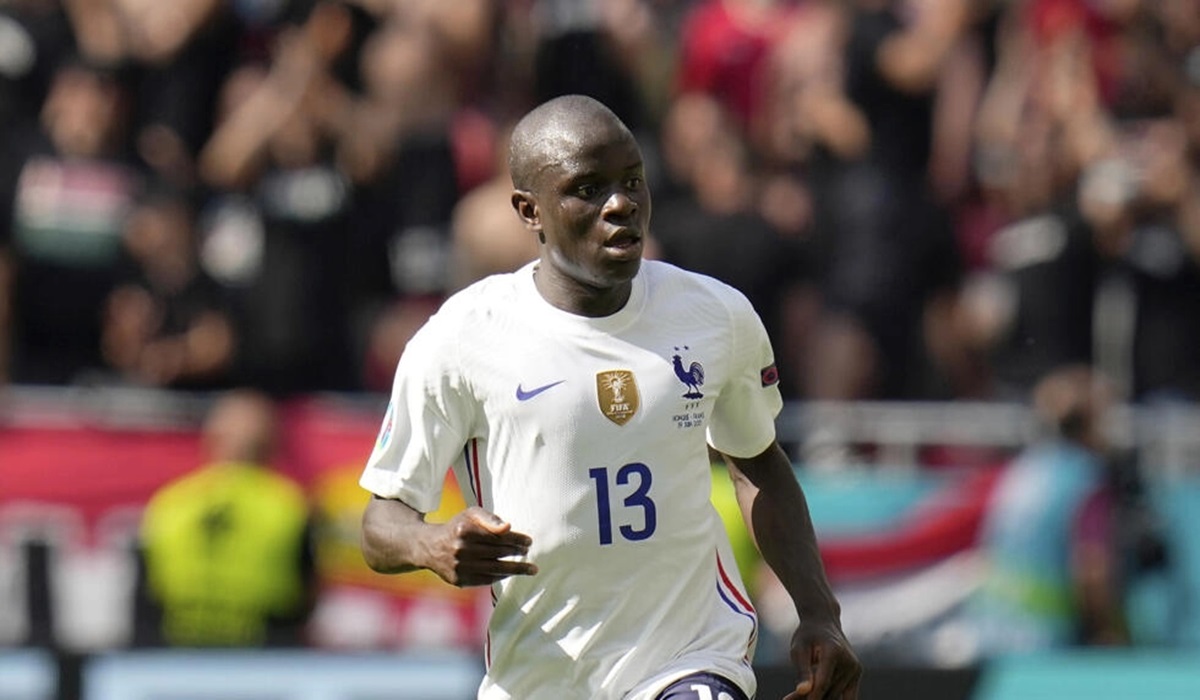 Pemain timnas Prancis N'Golo Kante
