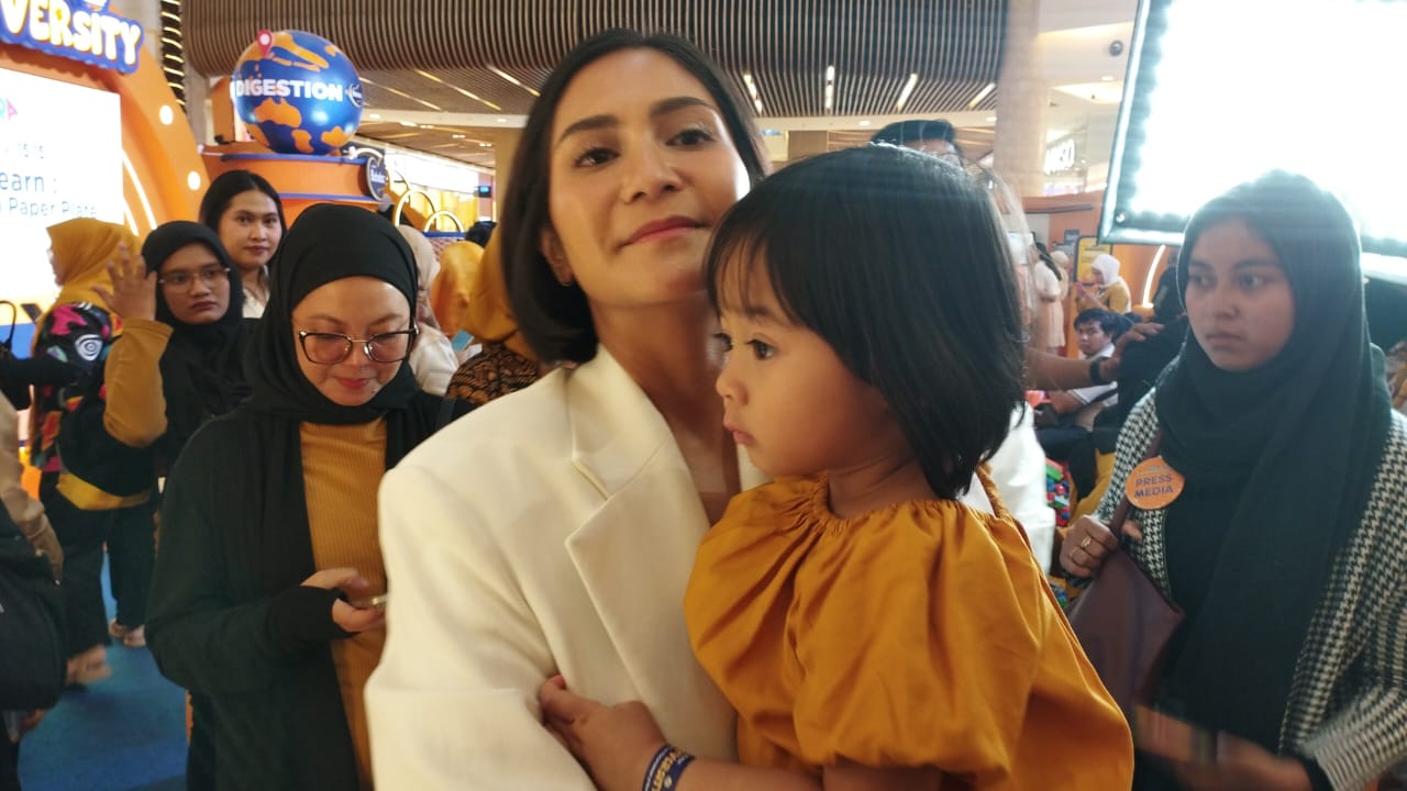 Psikolog Caca Tengker. 