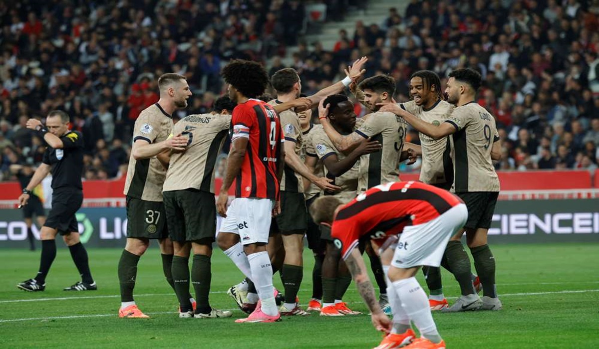 Para pemain PSG melakukan selebrasi usai mencetak gol ke gawang Nice di laga Ligue 1.
