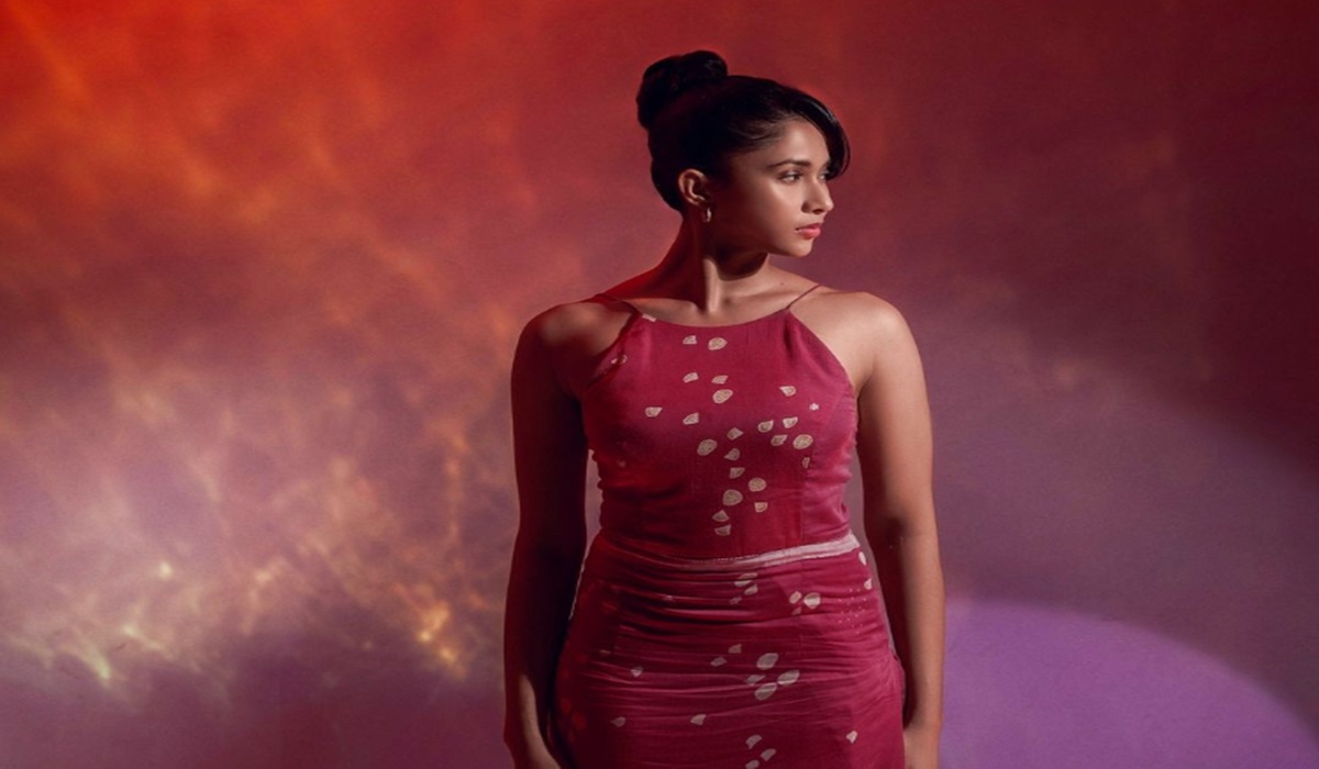 Aktris Aghniny Haque