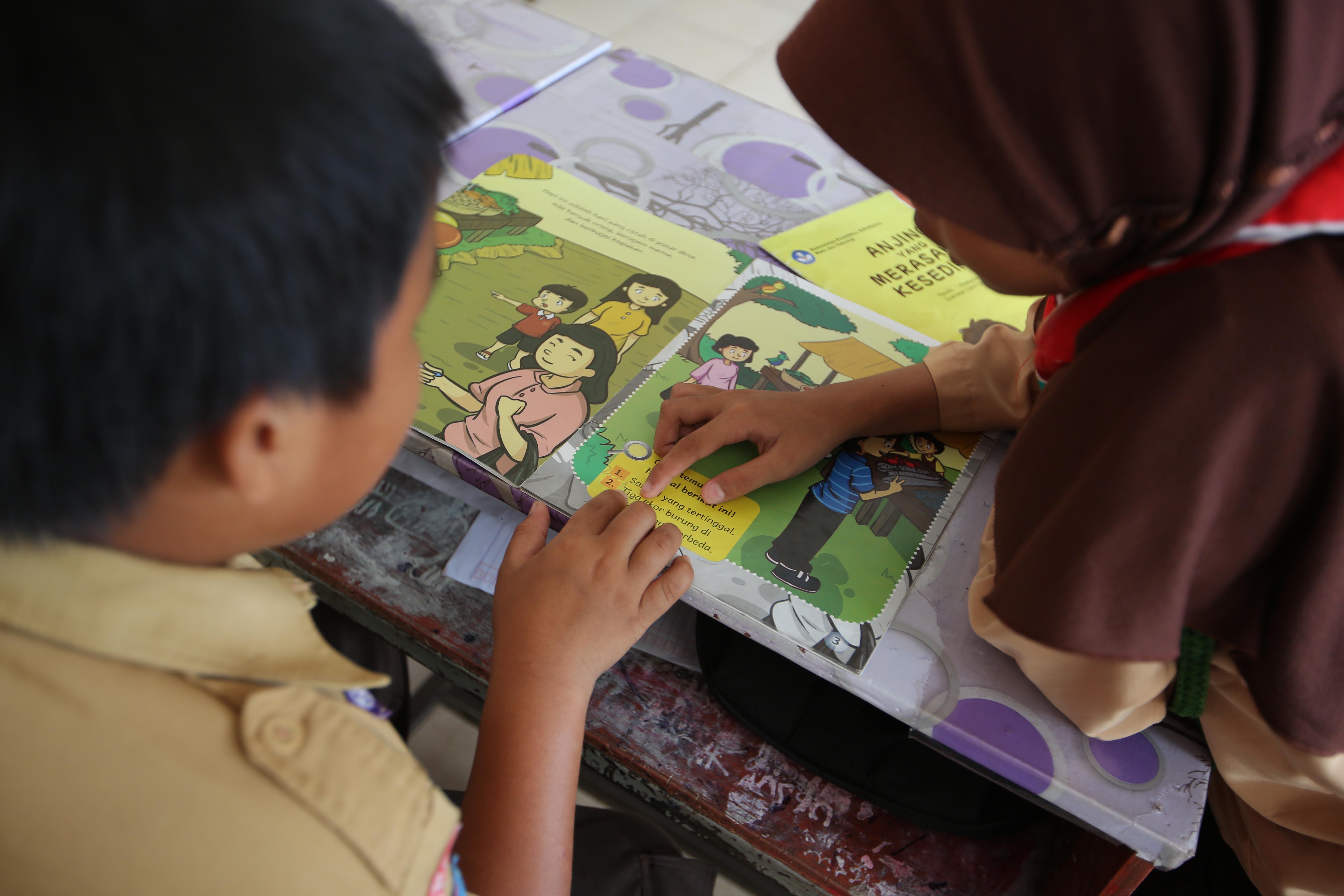 Kemendikbudristek Didistribusikan 4 Juta Eksemplar Buku Gerakan Literasi Nasional