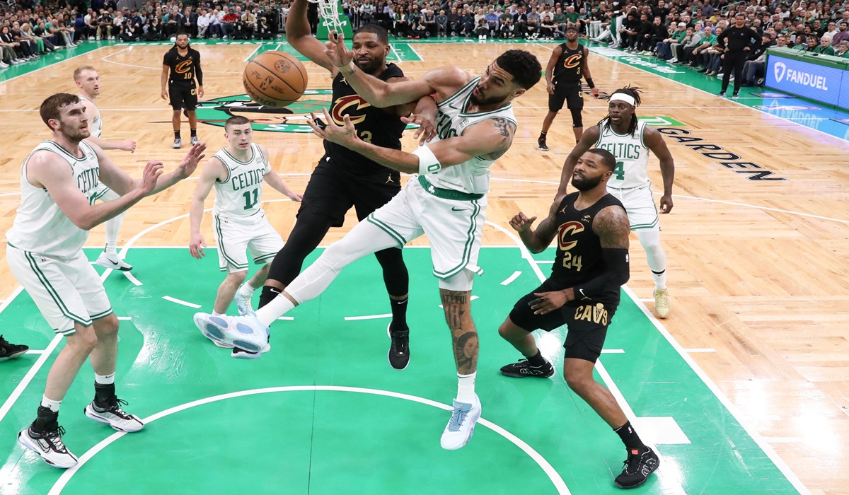 Laga playoff NBA antara Boston Celtics dan Cleveland Cavaliers
