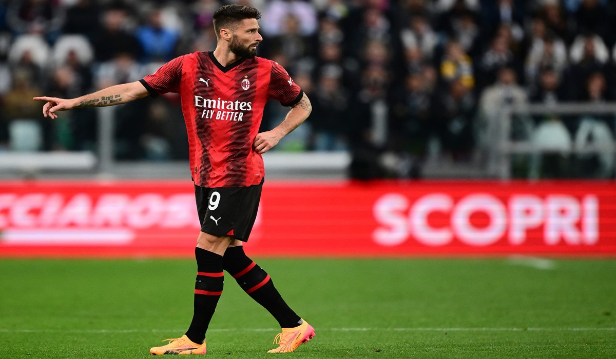 Penyerang AC Milan Olivier Giroud
