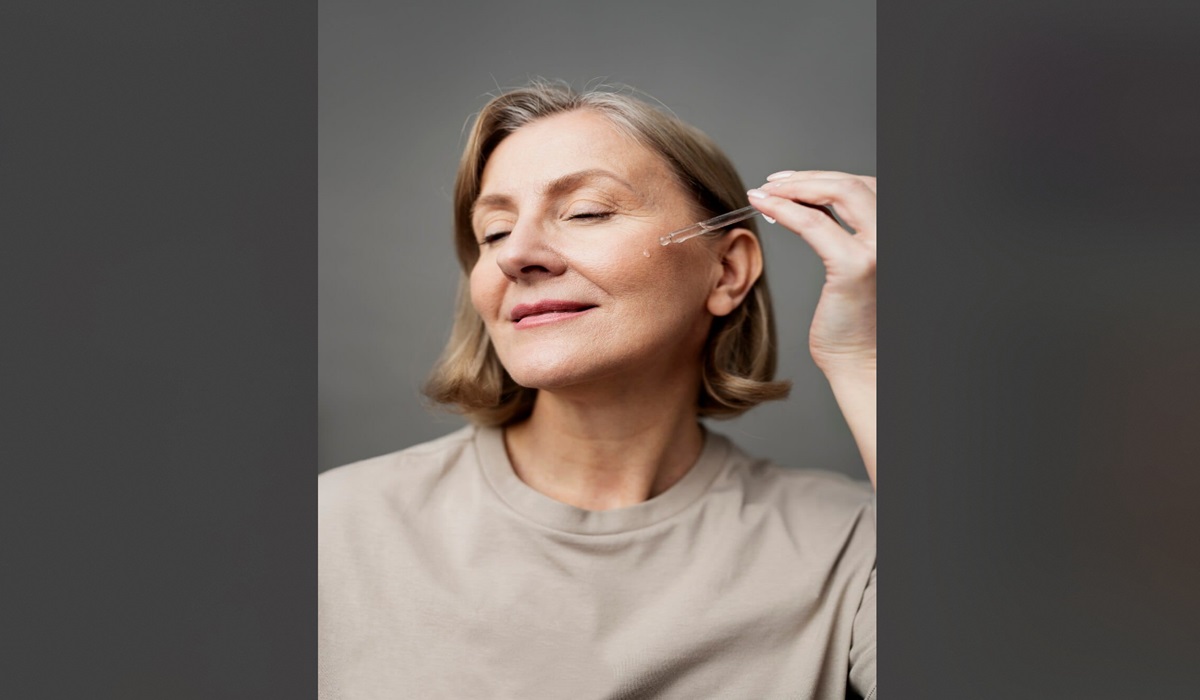 Ini 3 Perawatan Dasar Agar Kulit Lansia tidak Kering