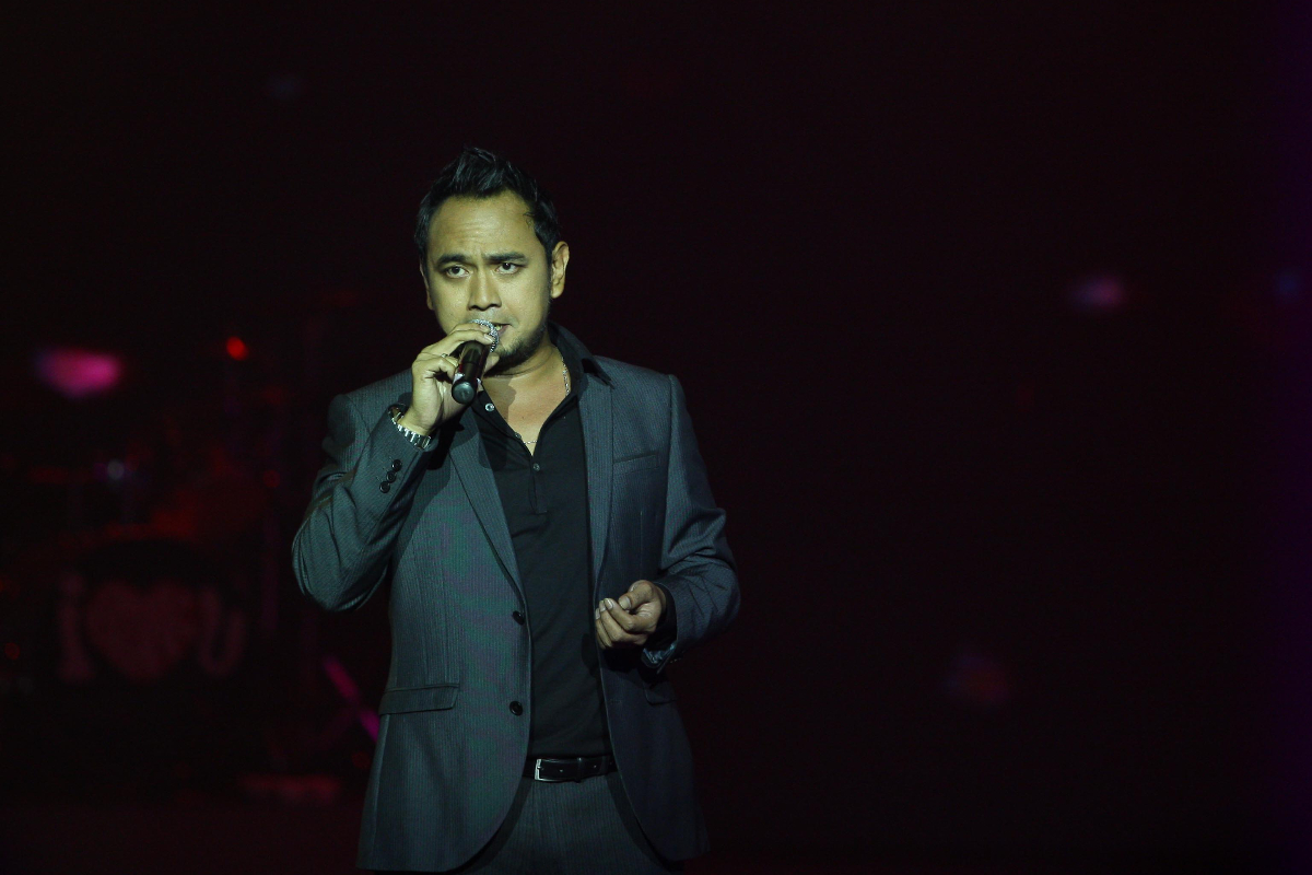 Bebi Romeo menghibur penonton di Java Jazz Festival 2024