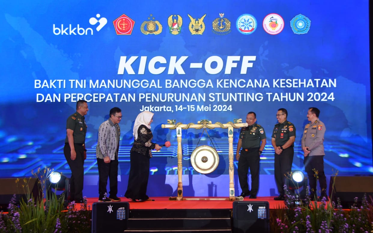 Kick Off Bakti TNI Manunggal Bangga Kencana-Kesehatan oleh Kepala BKKBN