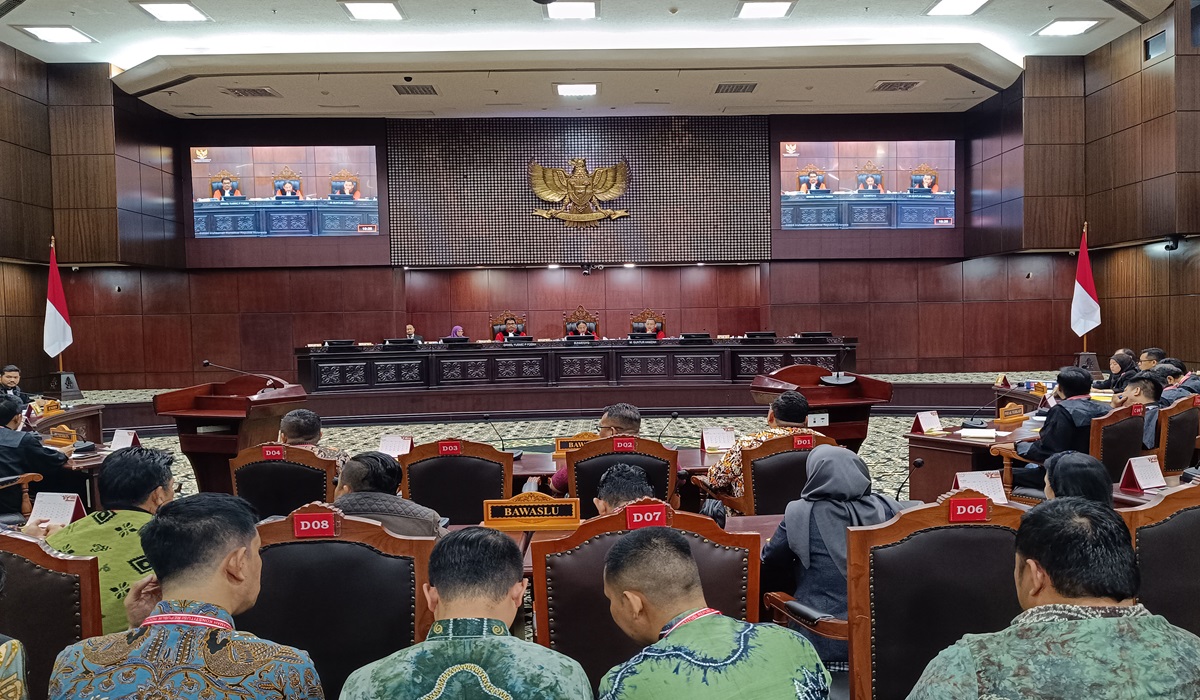 Nama dan Wibawa MK Diklaim Jauh Merosot di Mata Masyarakat
