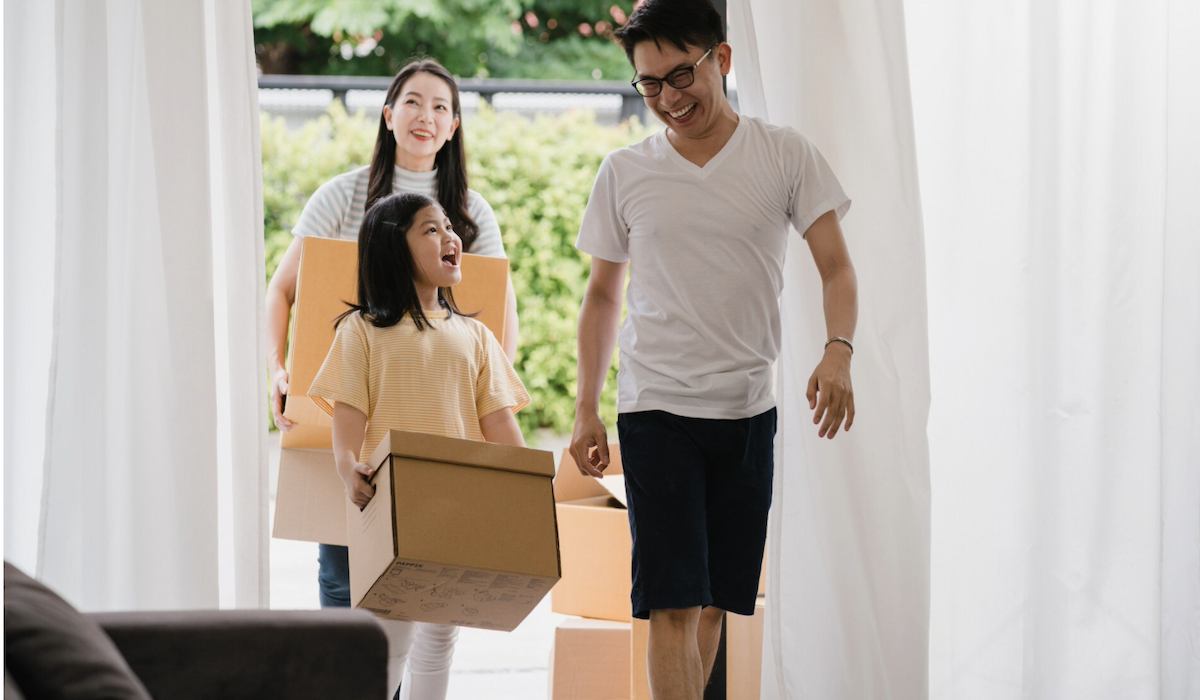 Ilustrasi pasangan baru pindah rumah