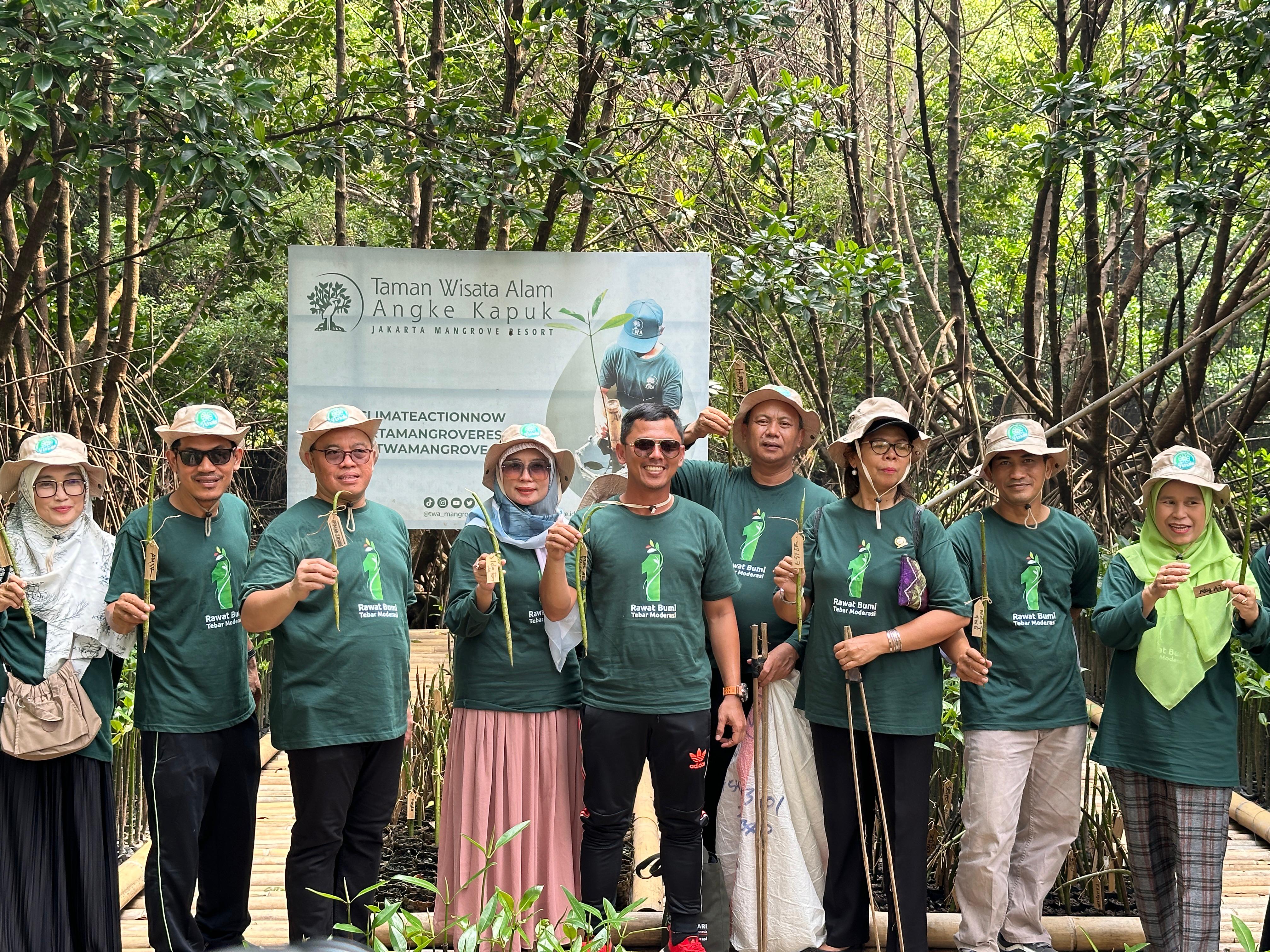 Harlah ke satu IPARI, Kemenag gelar gerakan tanam sejuta pohon