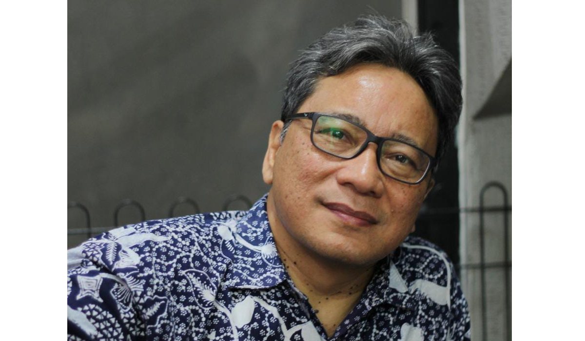 Prof. Dr. Bambang Shergi Laksmono dari FISIP UI 