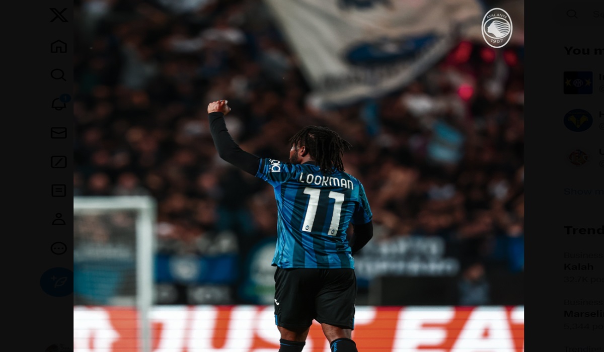 Pemain Atalanta Ademola Lookman melakukan selebrasi usai mencetak gol ke gawang Marseille di laga leg kedua semifinal Liga Europa.