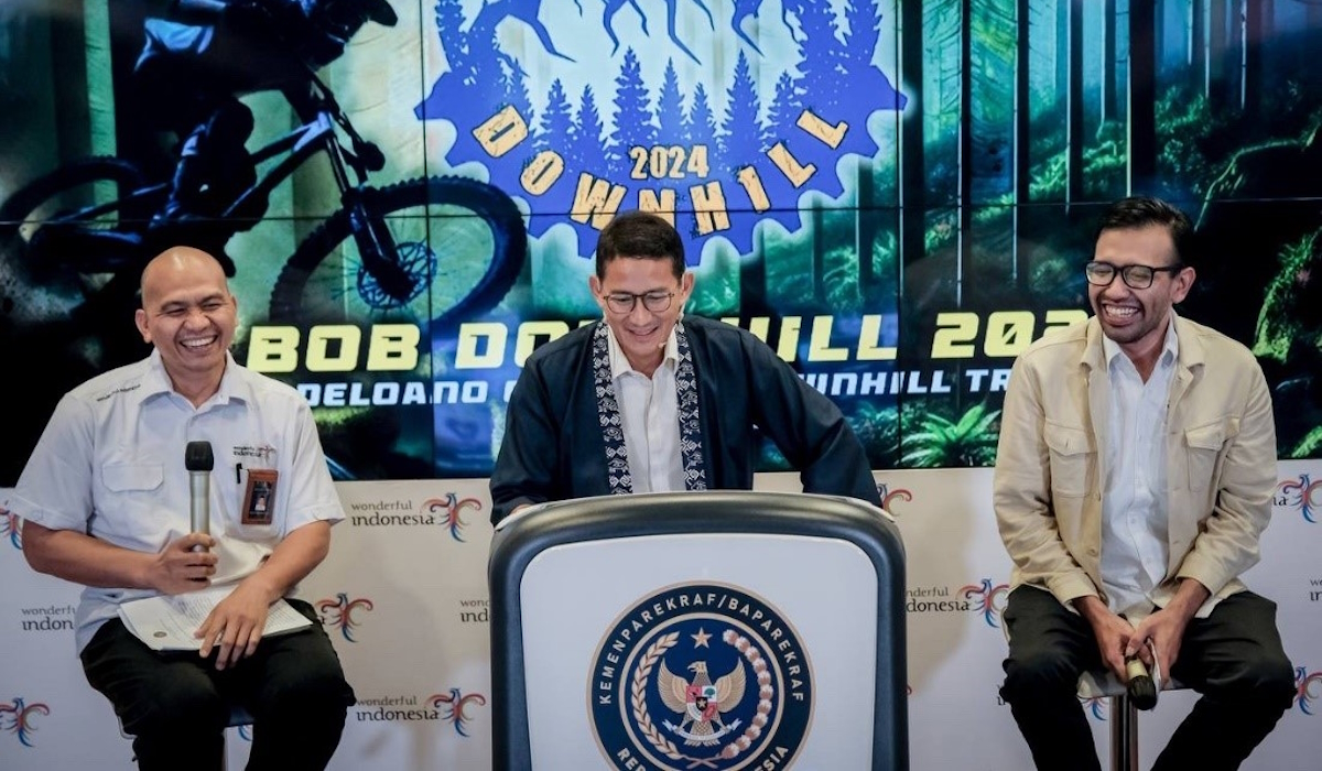 Kegiatan The Weekly Brief With Sandi Uno pada Senin (6/5)