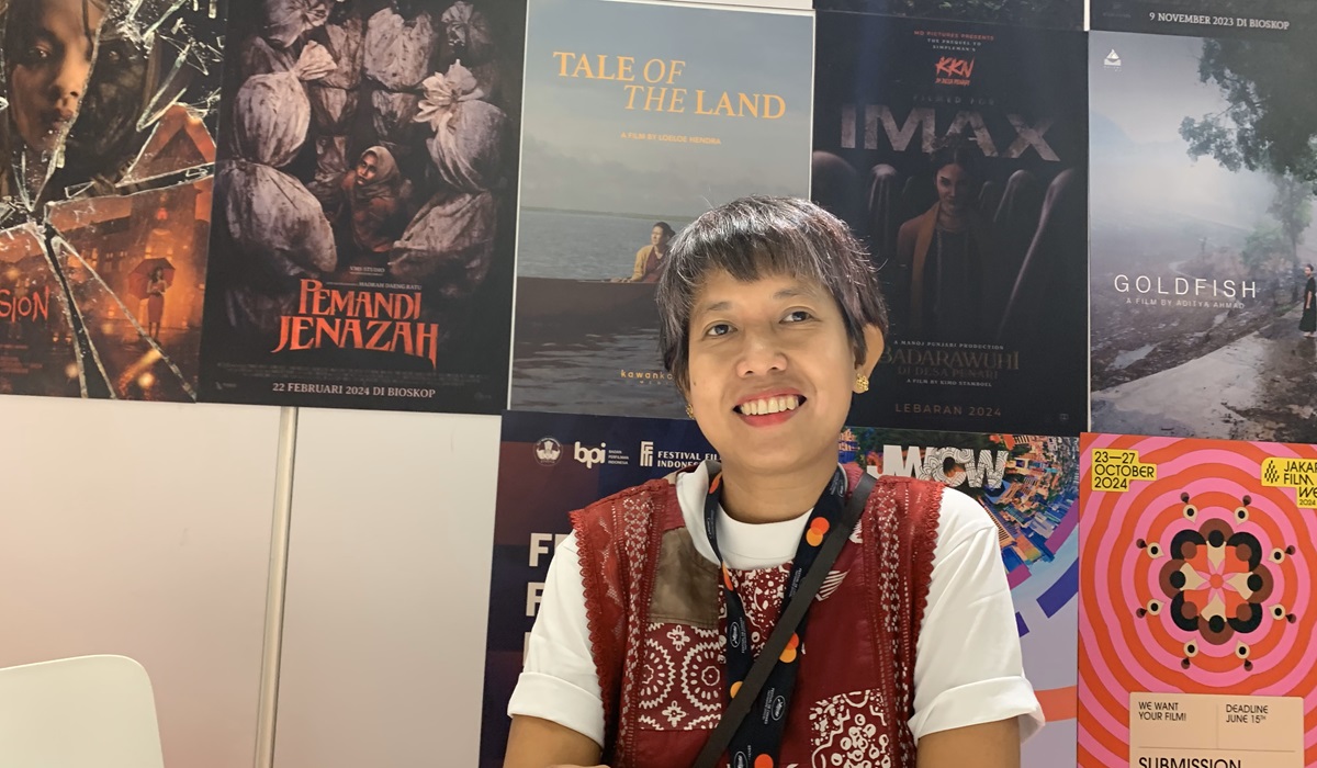 Produser film Indonesia Yulia Evina Bhara
