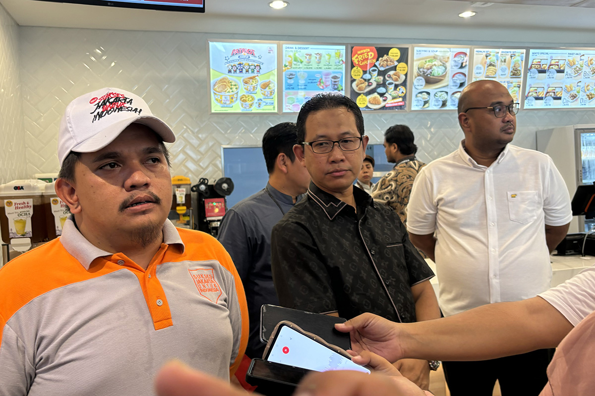 Lurah Kebon Kelapa Muhammad Bellie.