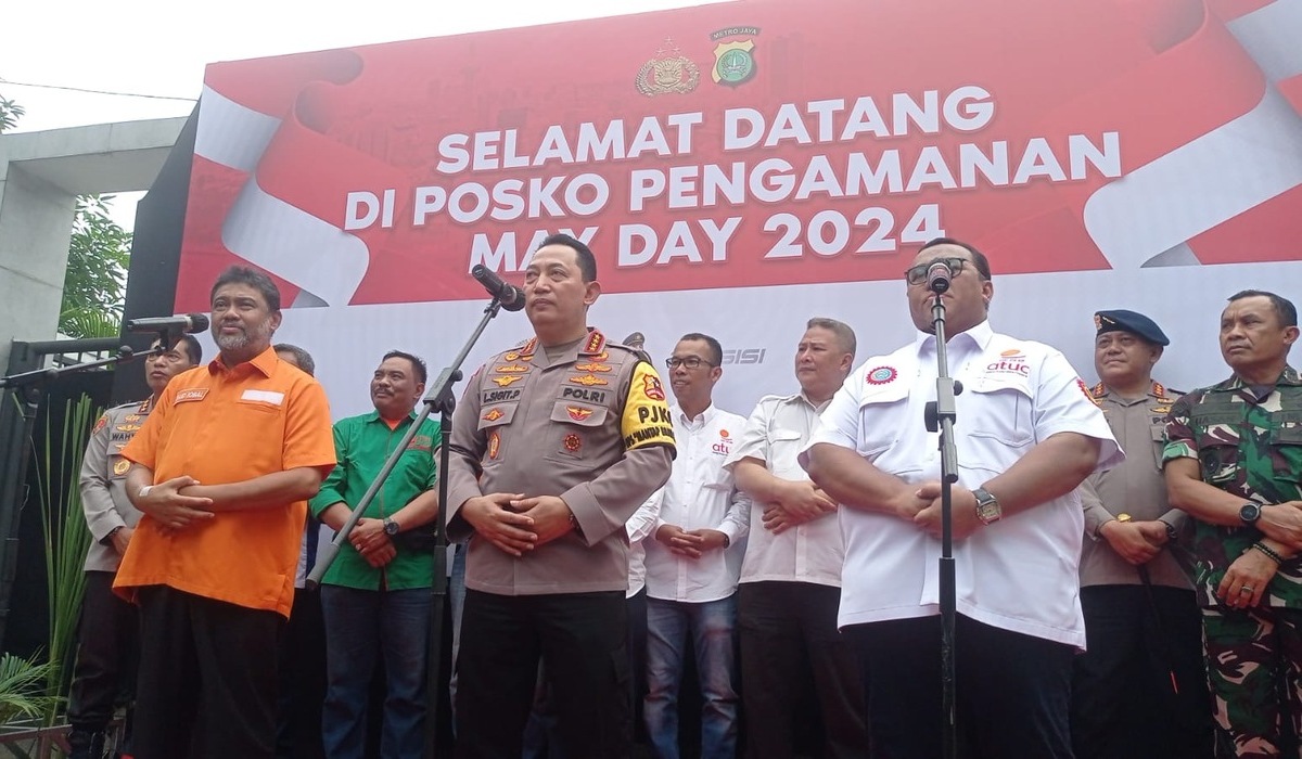 Kapolri Jenderal Listyo Sigit Prabowo dalam peringatan May Day di Senayan, Jakarta, 1 Mei 2024.