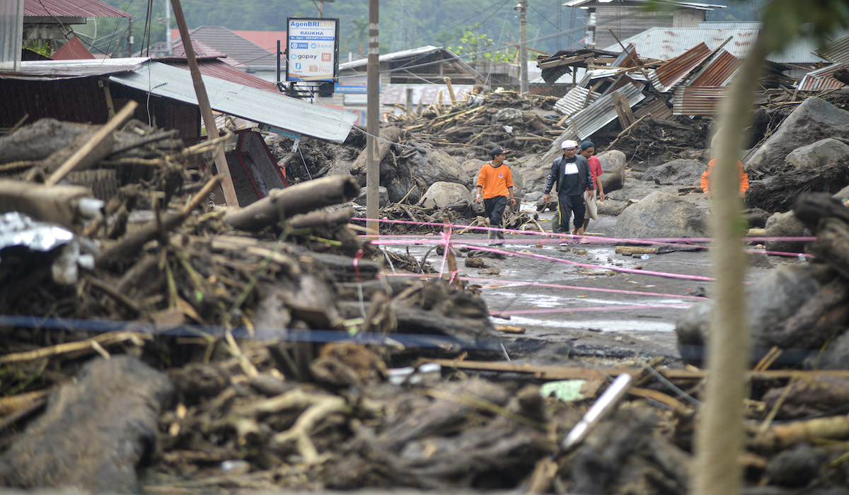 Banjir lahar dingin Sumatera Barat