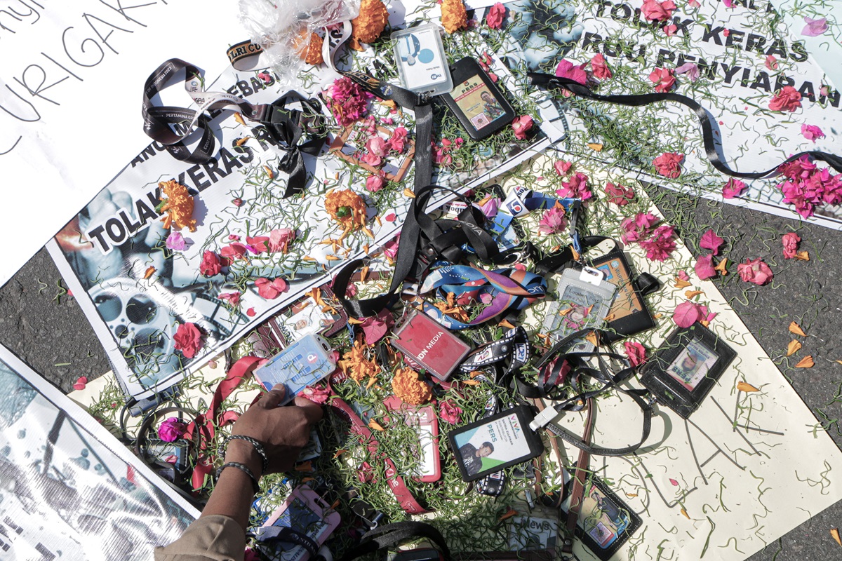 Ilustrasi - Sejumlah aliansi jurnalis menggelar demonstrasi di depan Gedung DPR, Jakarta, untuk menuntut revisi Undang-Undang Penyiaran