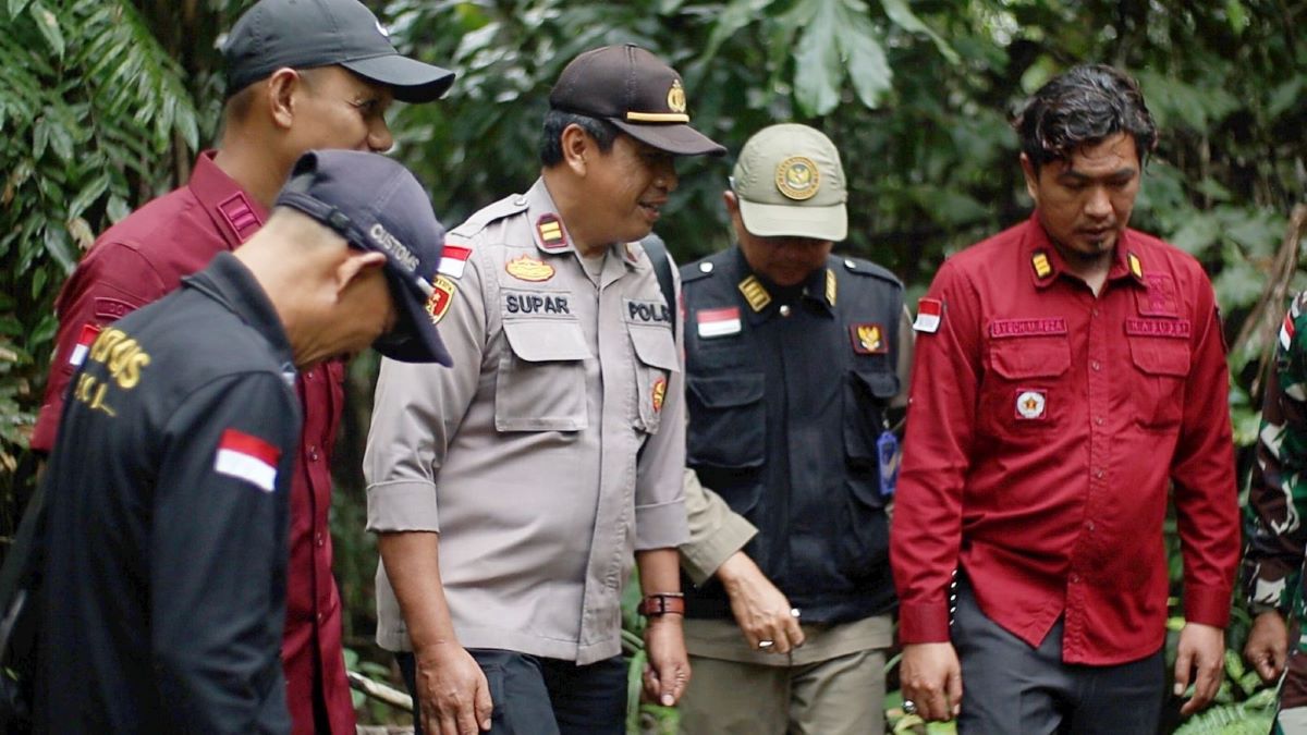 Sejumlah instansi melakukan operasi gabungan di perbatasan Entikong.