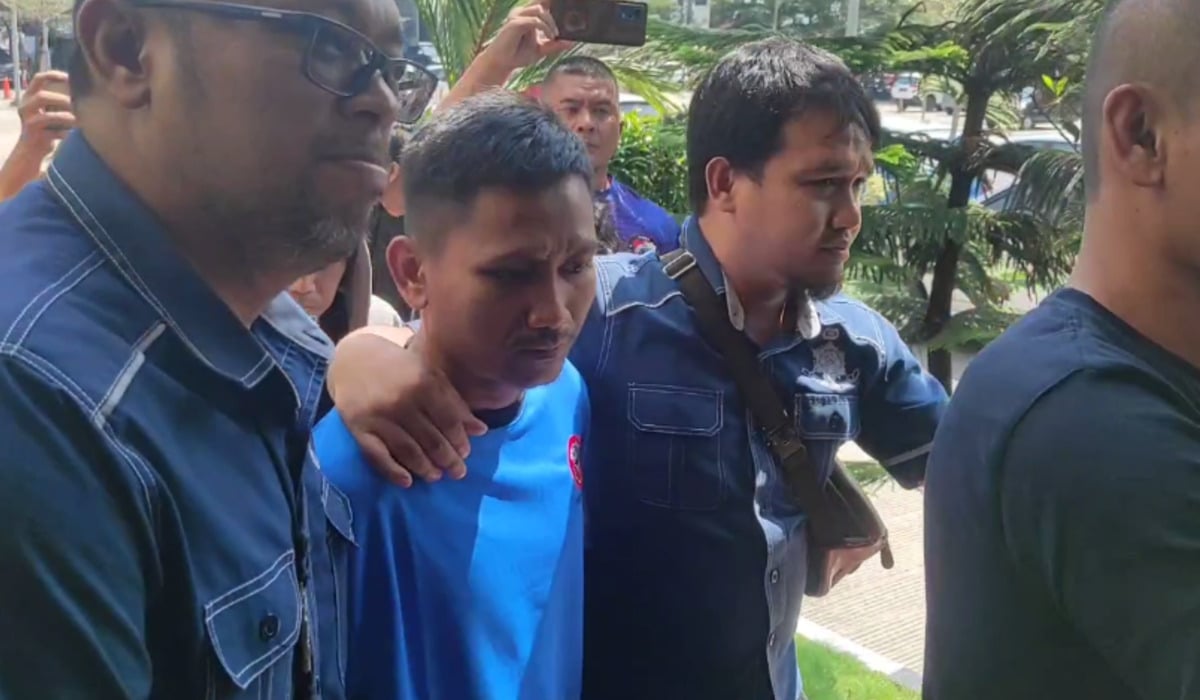 Pegi Setiawan (tengah) alias Perong alias Robi Irawan pelaku utama pembunuhan Vina dan Ekky di Cirebon tahun 2016.