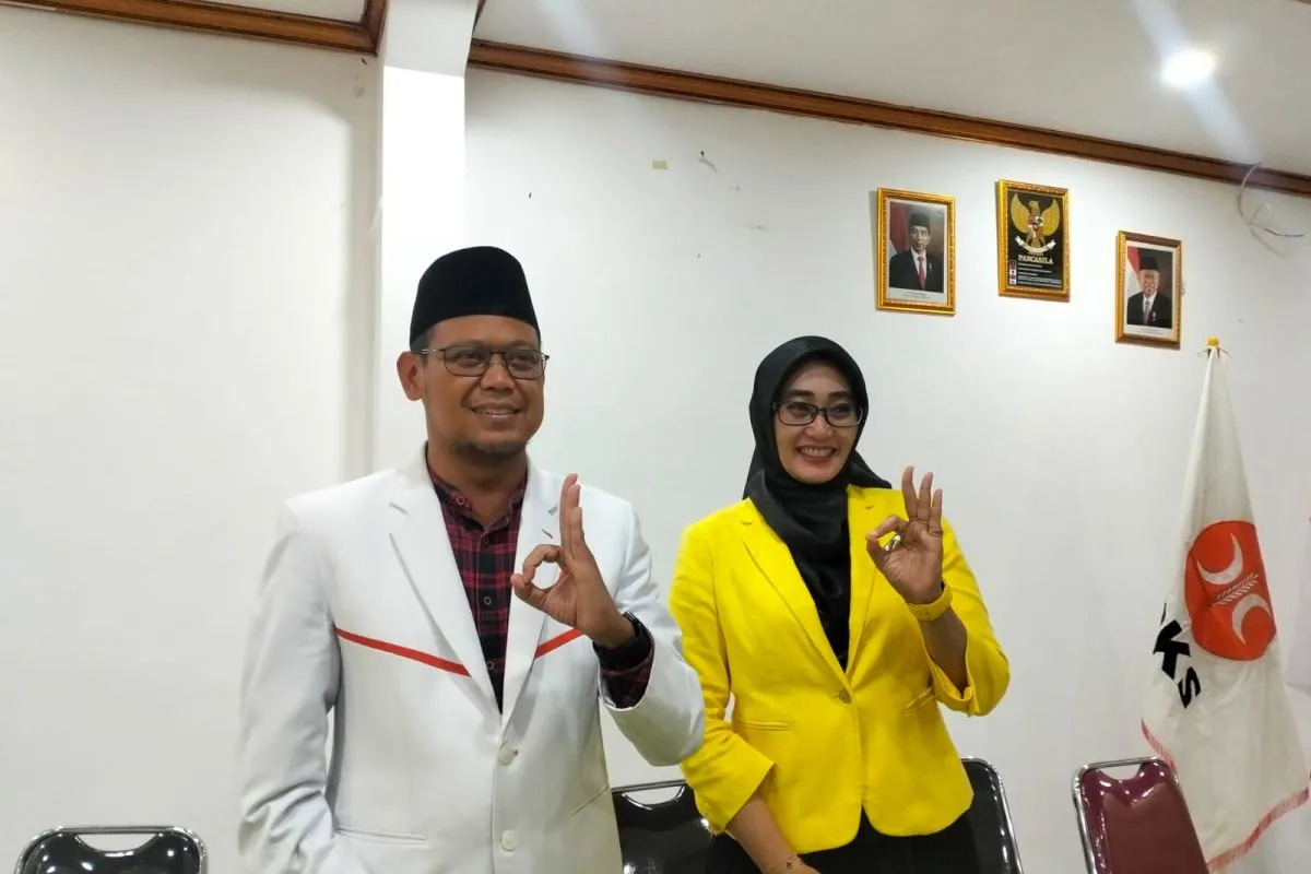 Calon Wali Kota Depok dari PKS Imam Budi Hartono dan Calon Wakil Wali Kota Depok dari Golkar Ririn Farabi Arafiq pada pilkada Depok 2024.