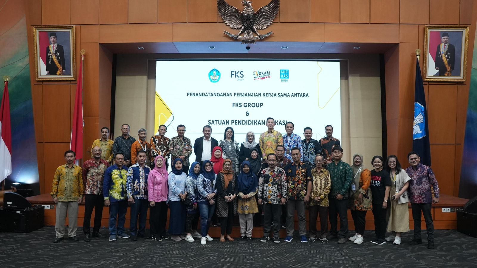 penandatanganan perjanjian kerja sama  dengan PT. Fishindo Kusuma Sejahtera (FKS) dengan Kemendikubudristek