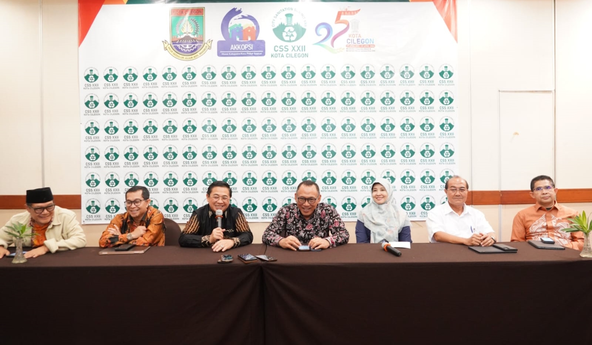 Pembukaan City Sanitation Summit (CSS) XXII Akkopsi Tahun 2024 di Ballroom The Royale Krakatau Hotel