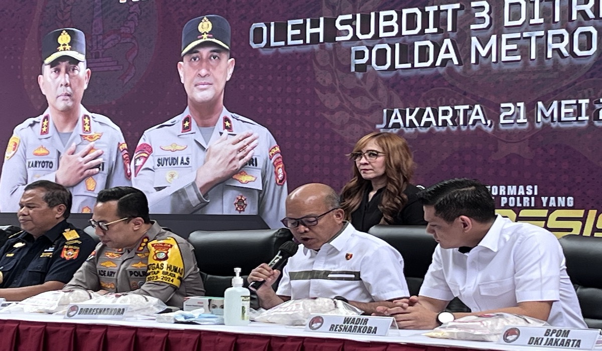 Direktur Direktorat Narkoba Polda Metro Jaya Komisaris Besar Hengki