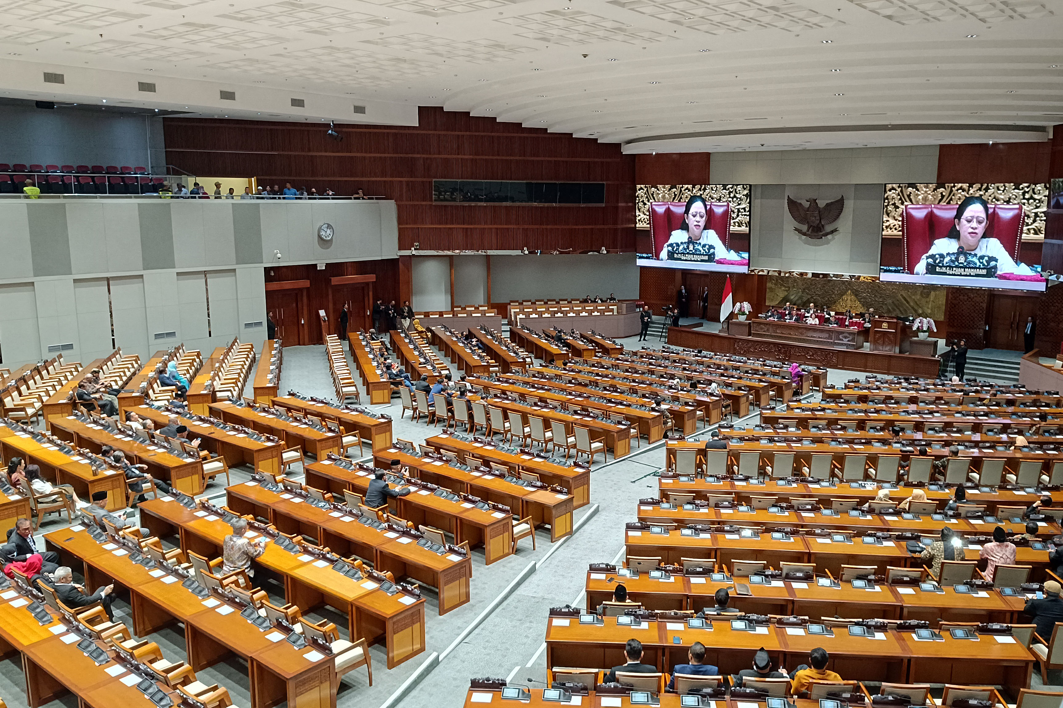 Suasana Rapat Paripurna DPR