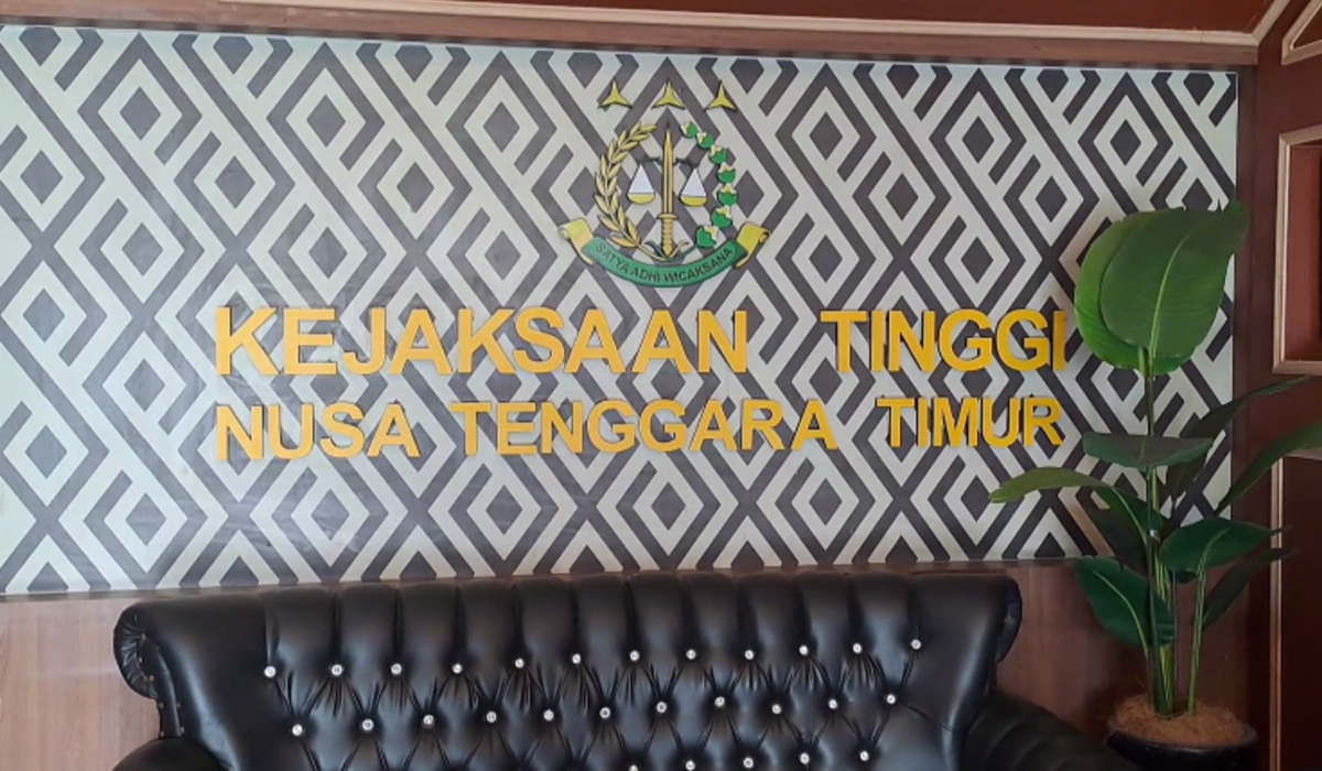 Korupsi Beras Bulog Rp10,7 M, Kepala Cabang Bulog Waingapu NTT Ditahan Jaksa