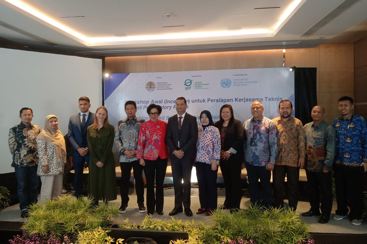 Dirjen Pengelolaan Sampah & Limbah Bahan Beracun Berbahaya KLHK Rosa Vivien Ratnawati menghadiri kerja sama teknis proyek pengelolaan PCBs.