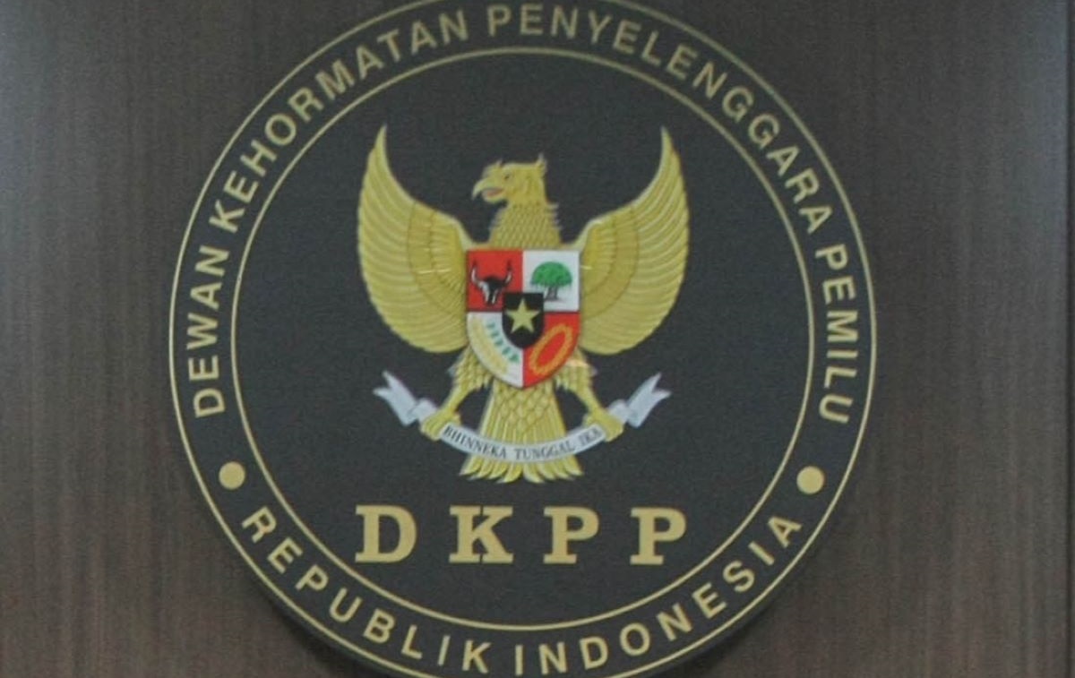 Logo DKPP.
