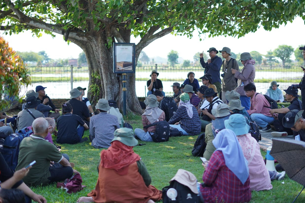 Kegiatan 'Cerita Citarum', menyusuri jejak peradaban di sepanjang Sungai Citarum.