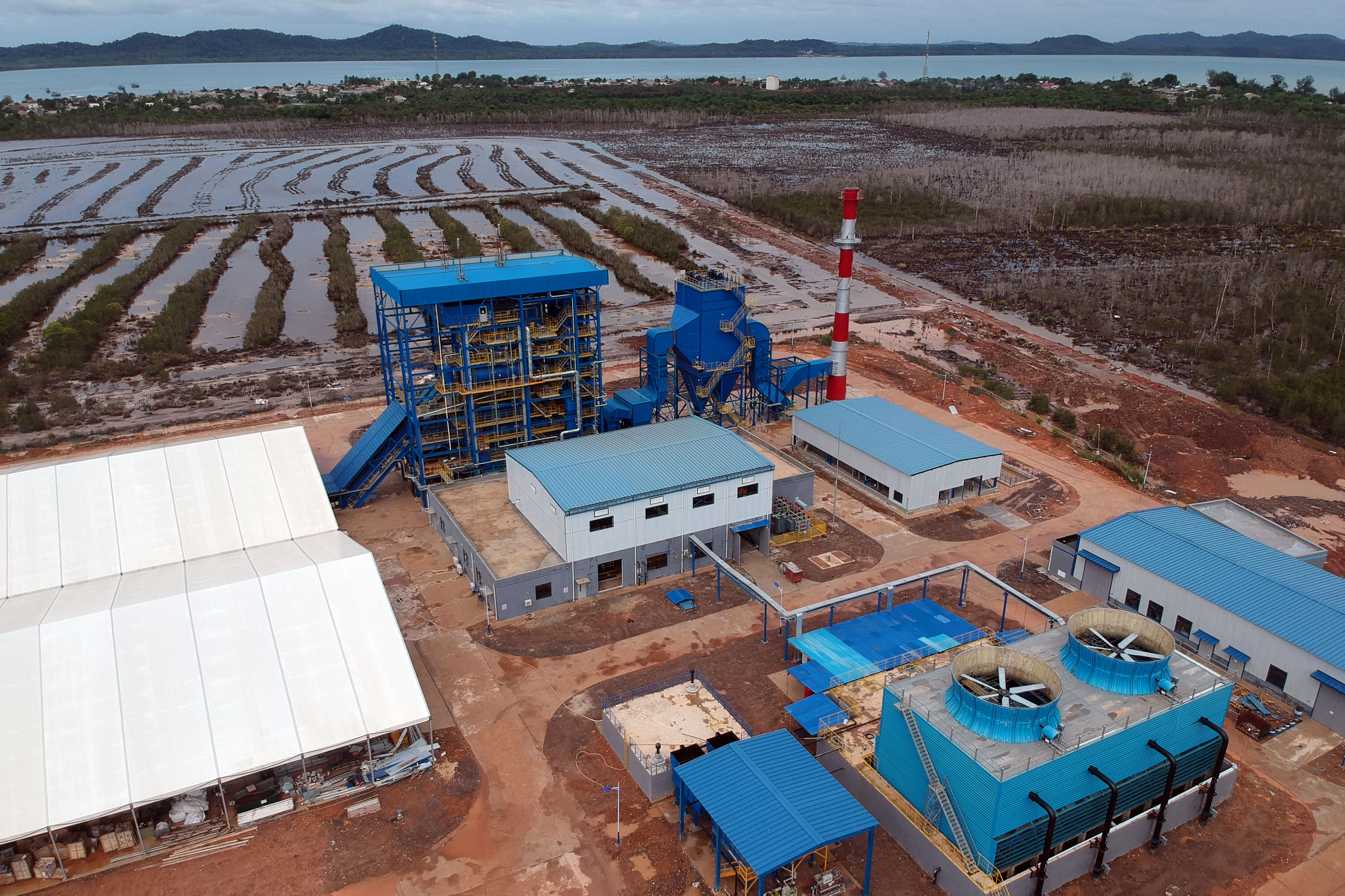 proyek Pembangkit Listrik Tenaga Biomassa (PLTBm) di kawasan industri Sadai, Kabupaten Bangka Selatan.