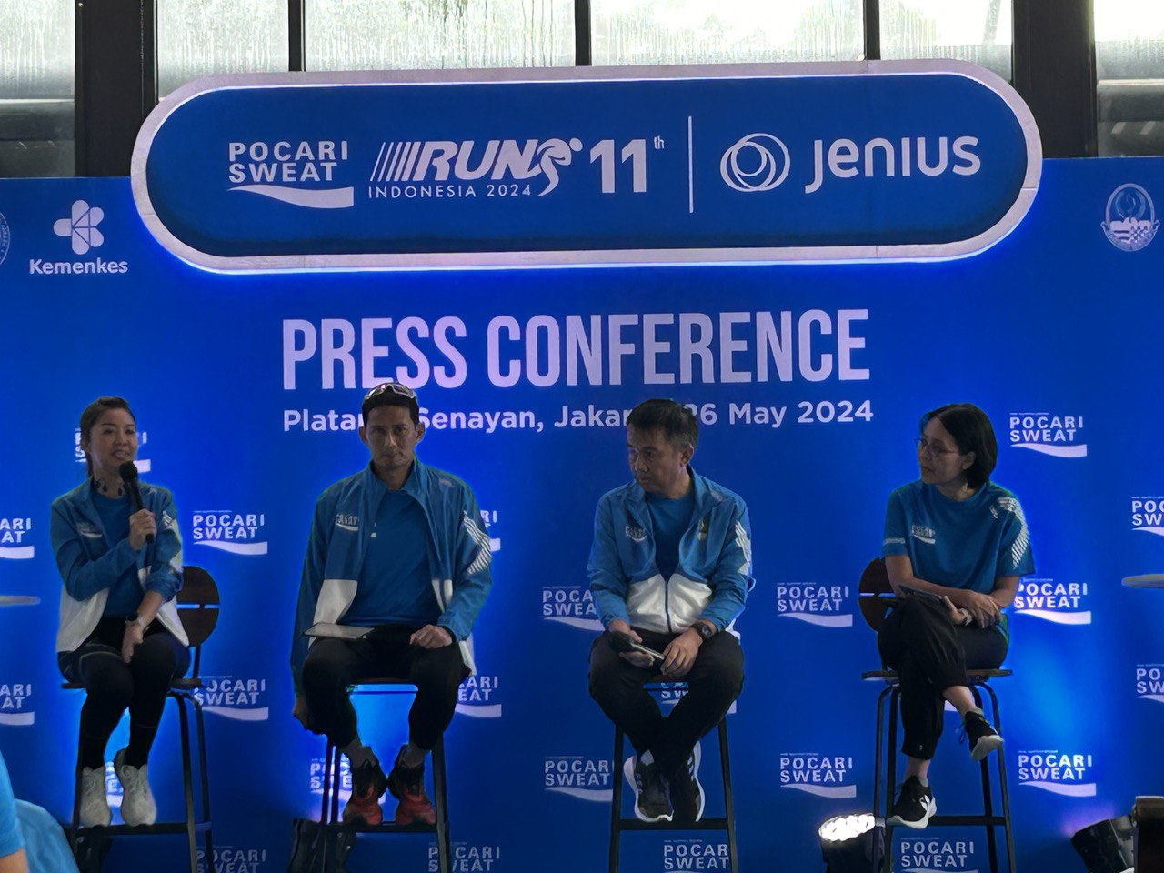 Press Conference Gelaran Pocari Sweat Run Indonesia 2024, Melati Glass House, Hutan Kota Plataran, Senayan, Jakarta, Minggu (26/5).