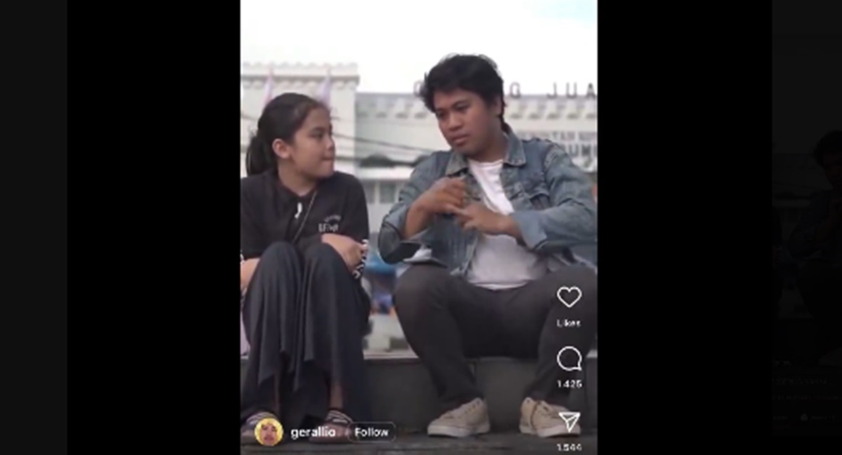 Konten TikTok dari komika Gerallio dari Sukabumi memicu perdebatan di media sosial karena dianggap melecehkan bahasa isyarat.