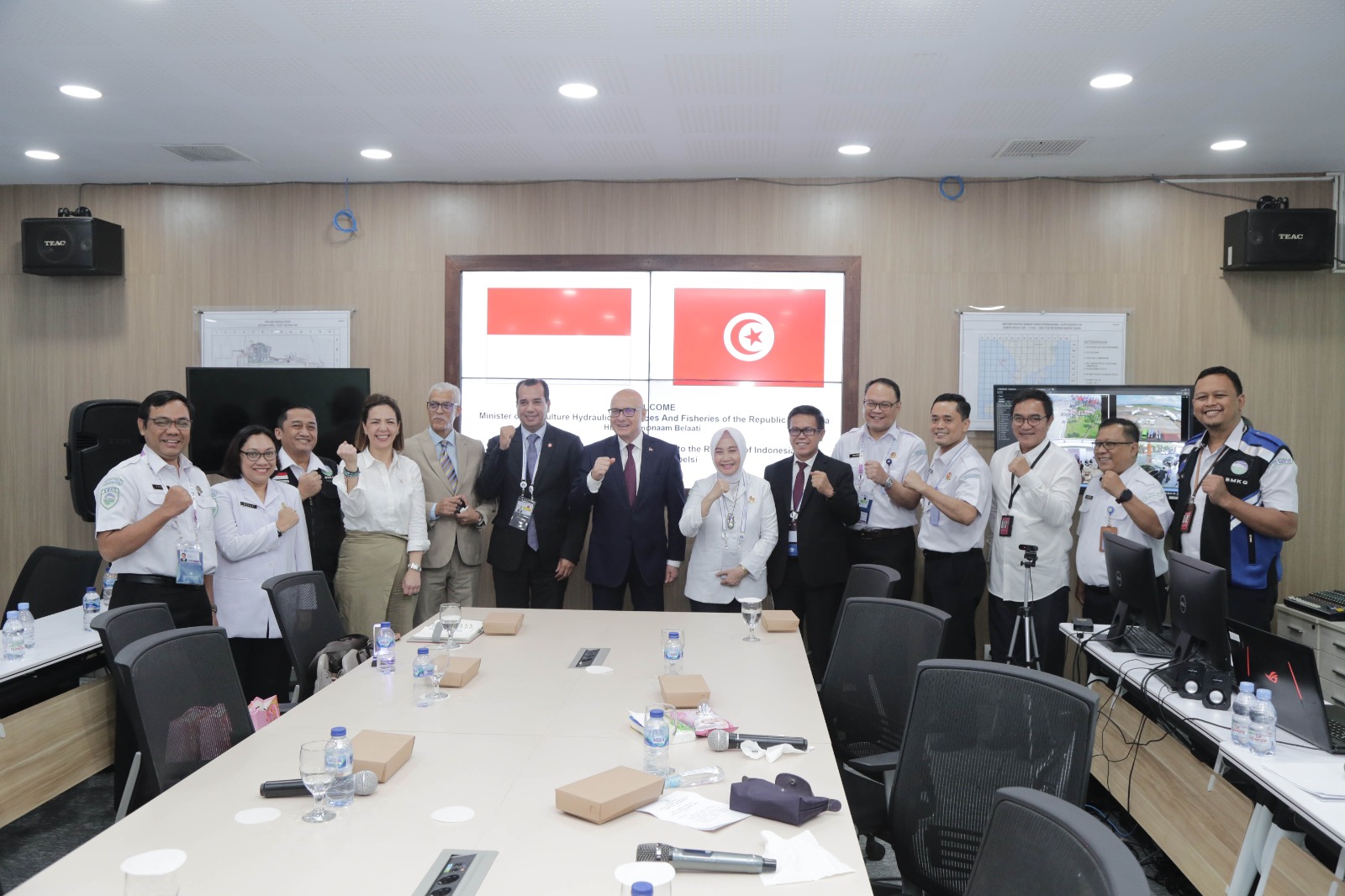  Pertemuan Bilateral BMKG dengan Menteri Agrikultur, Sumber Daya Hidraulik, dan Perikanan Tunisia Abdelmonaam Belaati.  