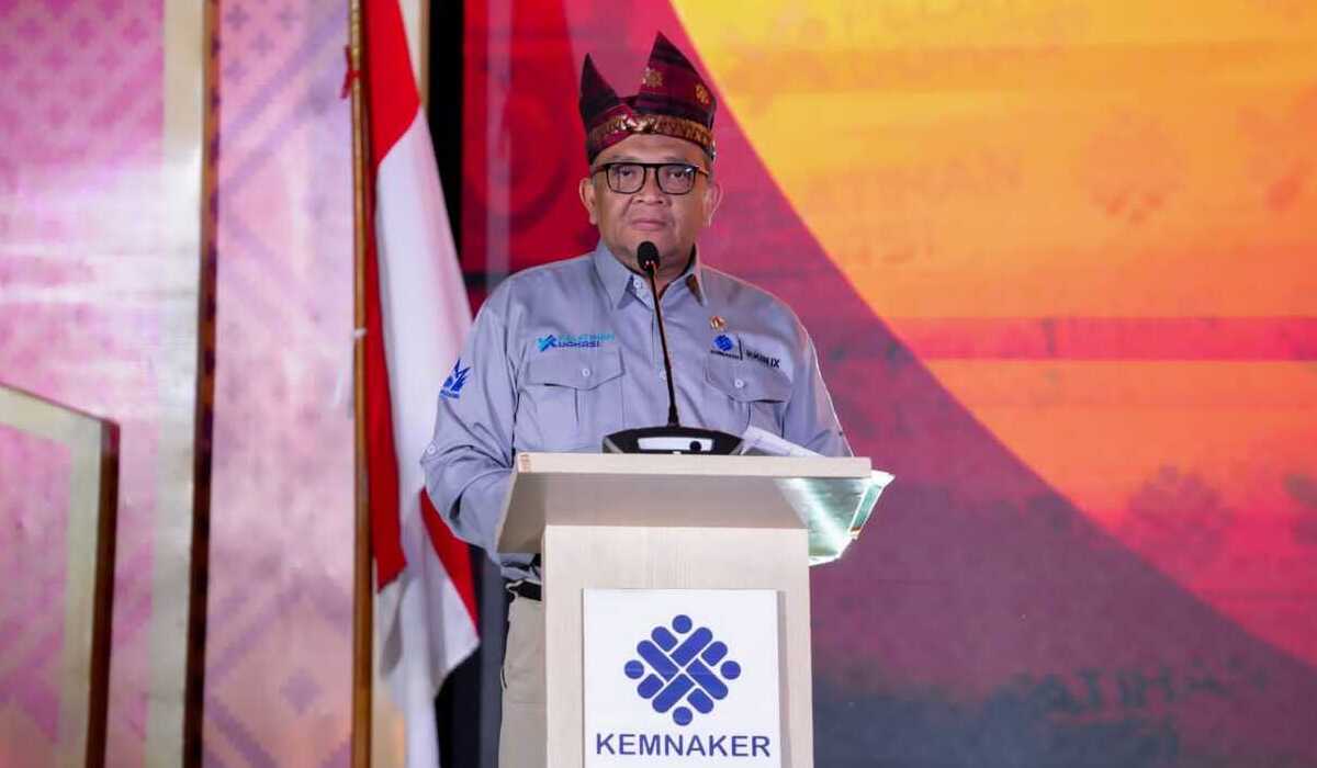 Wakil Menteri Ketenagakerjaan, Afriansyah Noor, di Padang Minggu, 5 Mei 2024.