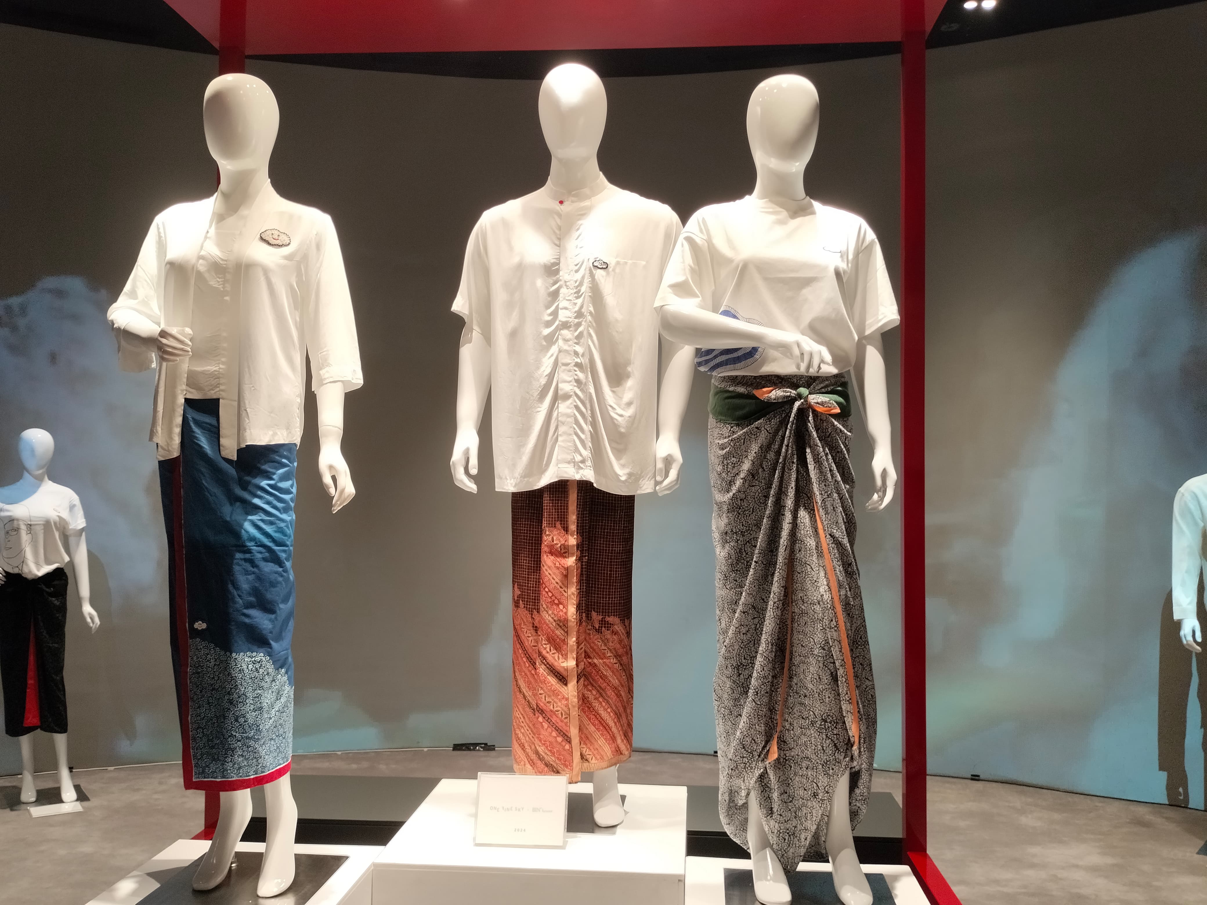 Koleksi Sabda Alam karya OFS x BIN House